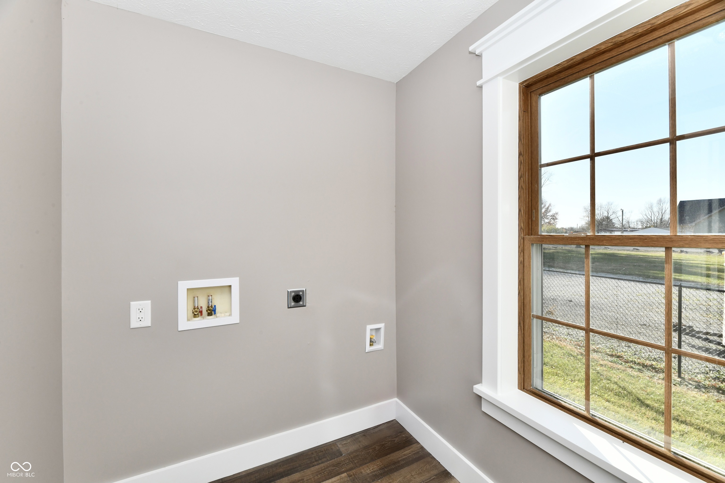 8874 West Old Fort Road Fortville, IN 46040 - Photo 10 of 37