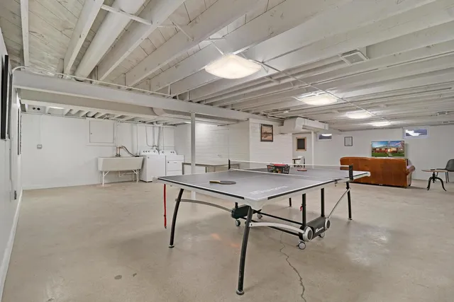 $339,000 | 2532 North Jackson Street, Waukegan, IL 60087