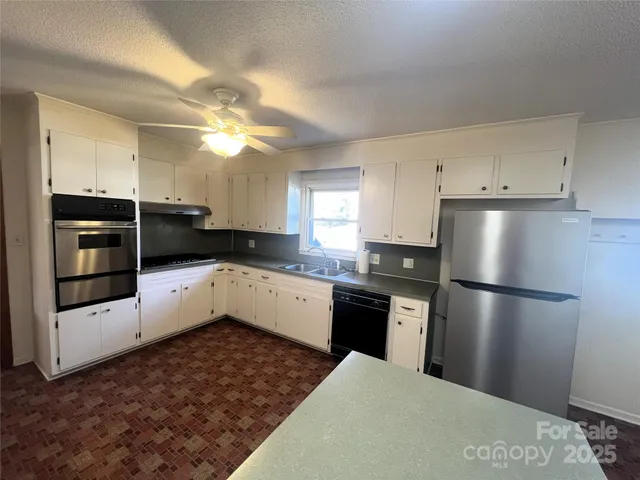 $299,900 | 901 Henry Street, Kings Mountain, NC 28086