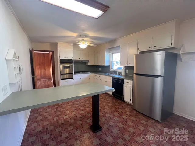 $299,900 | 901 Henry Street, Kings Mountain, NC 28086