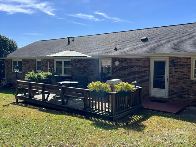 $299,900 | 901 Henry Street, Kings Mountain, NC 28086