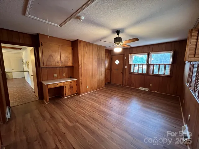 $299,900 | 901 Henry Street, Kings Mountain, NC 28086