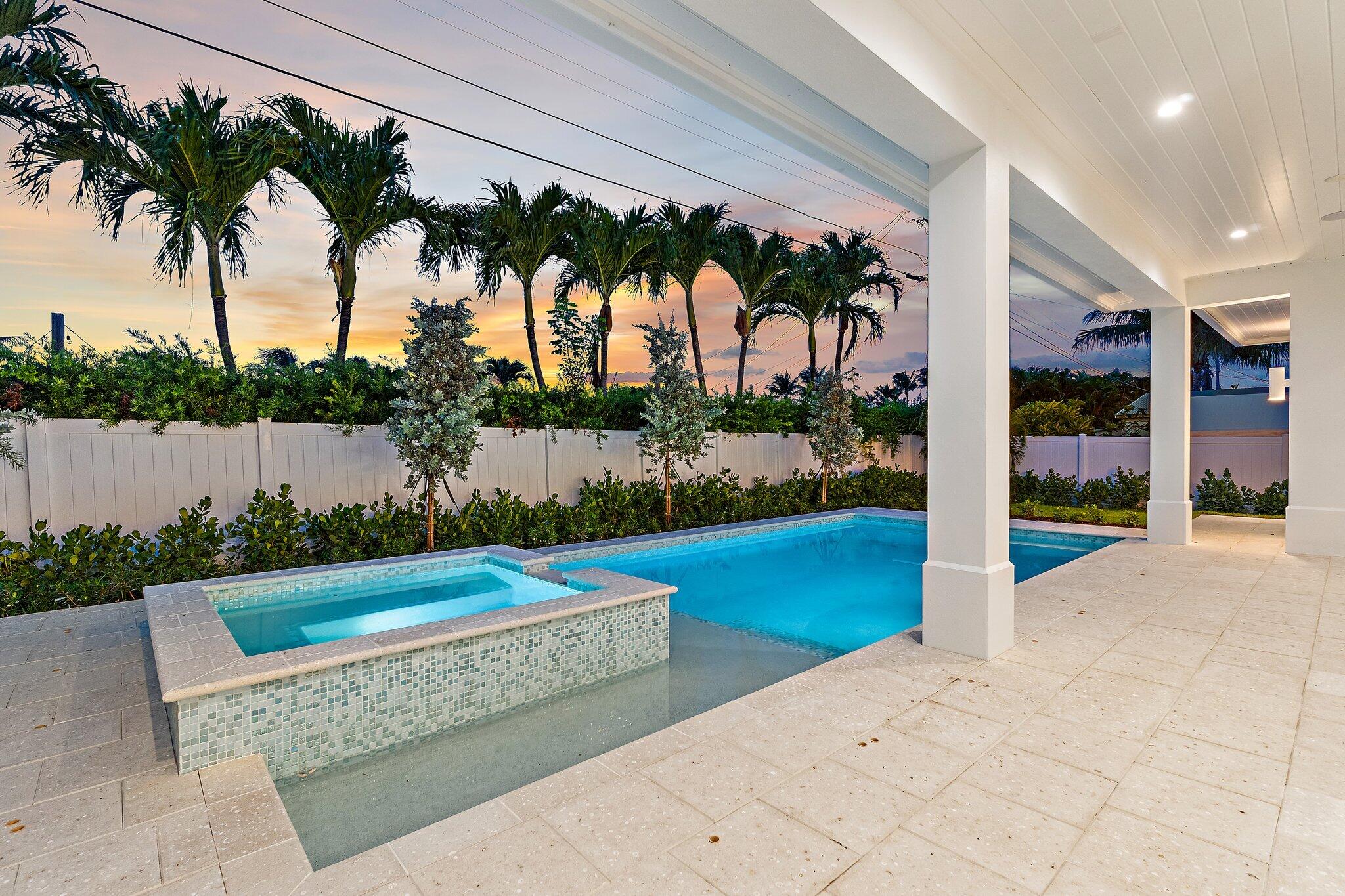 131 Dory Road South North Palm Beach, FL 33408 - Photo 52 of 80 Spa