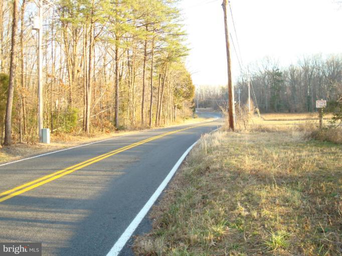 4755 Wilkerson Road Brandywine, MD 20613 - Photo 7 of 8 Traffic at a minimum