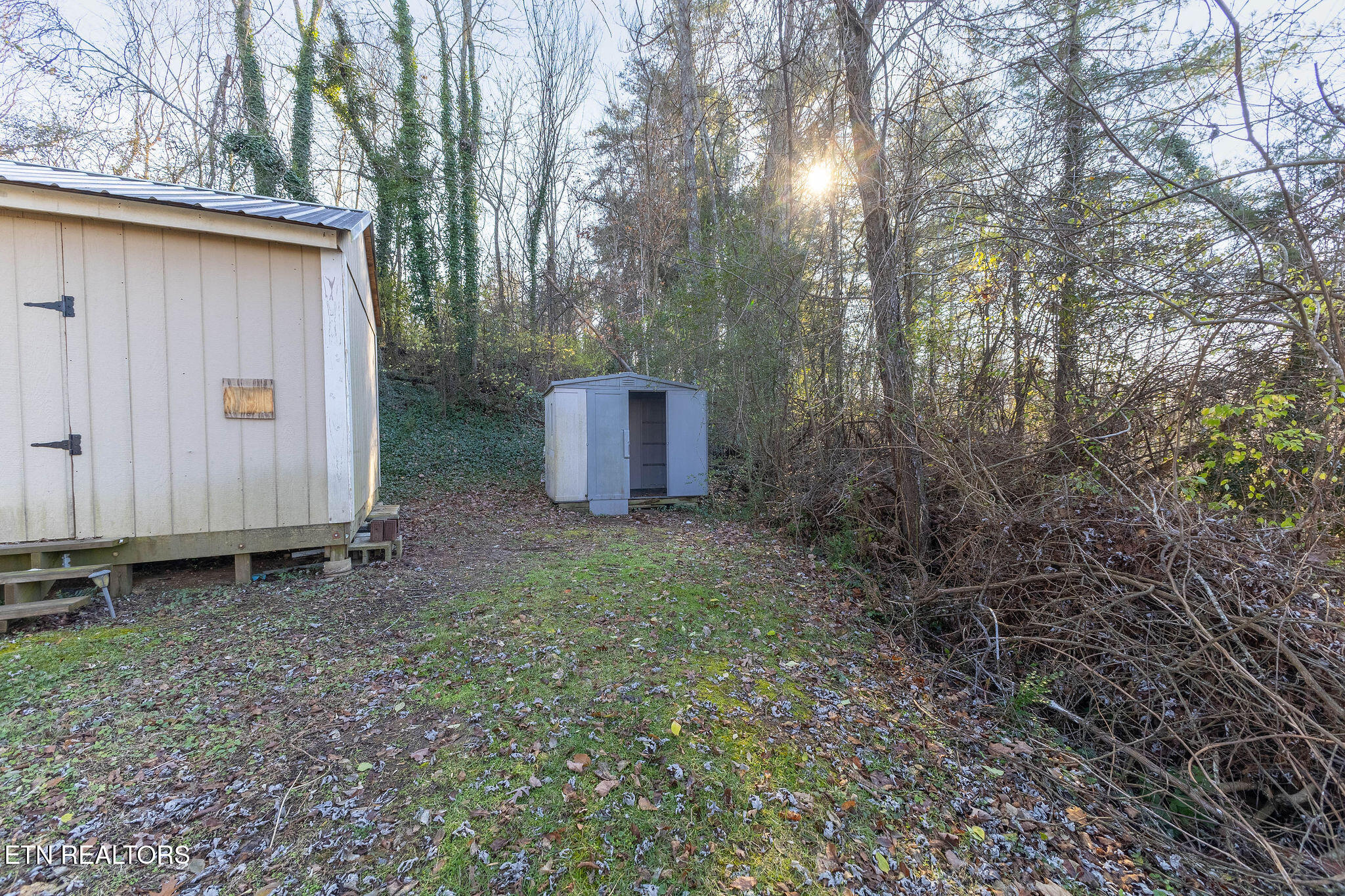 819 Patton Ferry Road Kingston, TN 37763 - Photo 29 of 38 Storage Shed