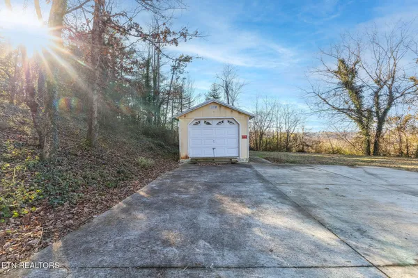 $315,000 | 819 Patton Ferry Road, Kingston, TN 37763