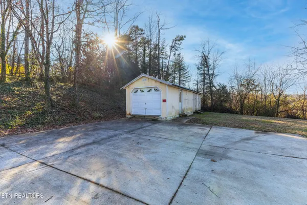 $315,000 | 819 Patton Ferry Road, Kingston, TN 37763