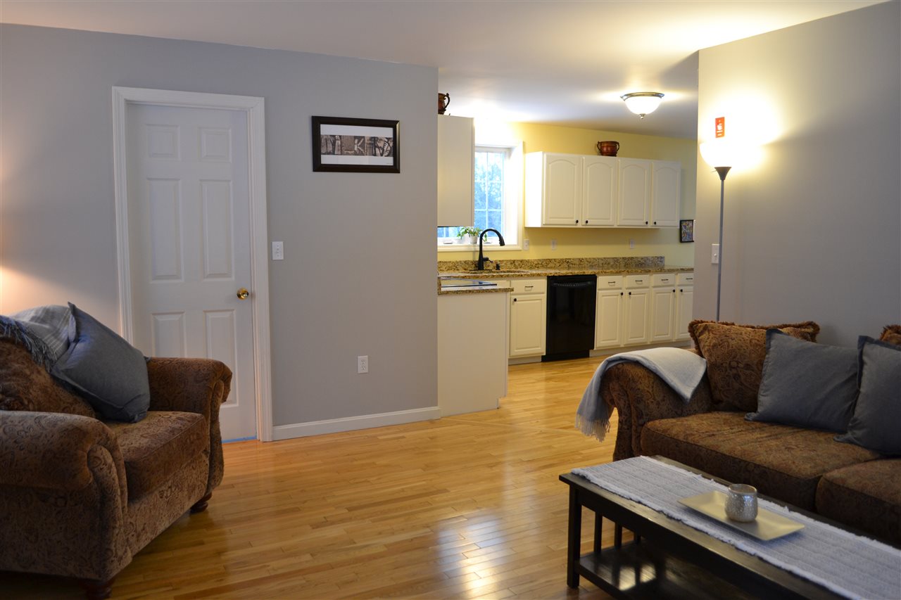 60 Longhill Road Raymond, NH 03077 - Photo 8 of 37