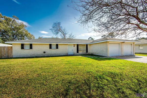 $159,900 | 305 Wildwood Drive, Houma, LA 70363