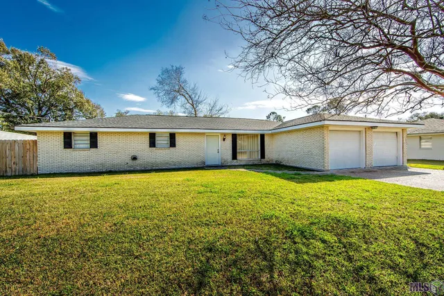 $169,900 | 305 Wildwood Drive, Houma, LA 70363
