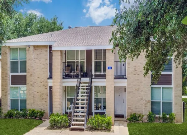 $1,250 | 1013 Gunnison Street, Sealy, TX 77474
