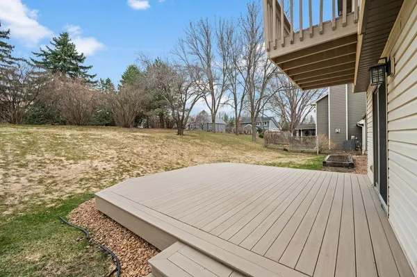 $449,777 | 15355 83rd High Road, Maple Grove, MN 55311