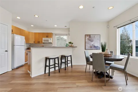 $499,000 | 225 South 51st Street, Unit G, Renton, WA 98055