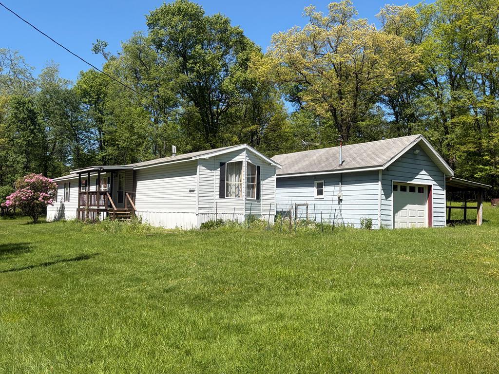 16148 Holbrook Road Pleasantville, PA 16341 - Photo 2 of 33