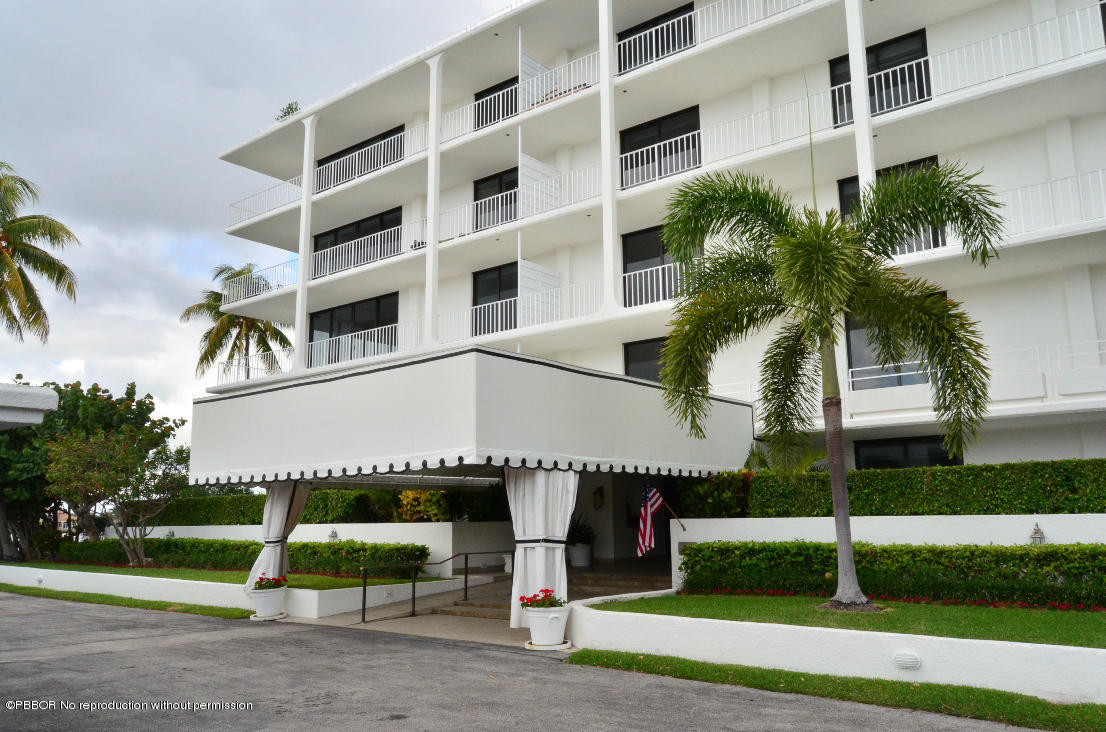 2150 Ibis Isle Road, Unit 9 Palm Beach, FL 33480 - Photo 14 of 20 Entrance