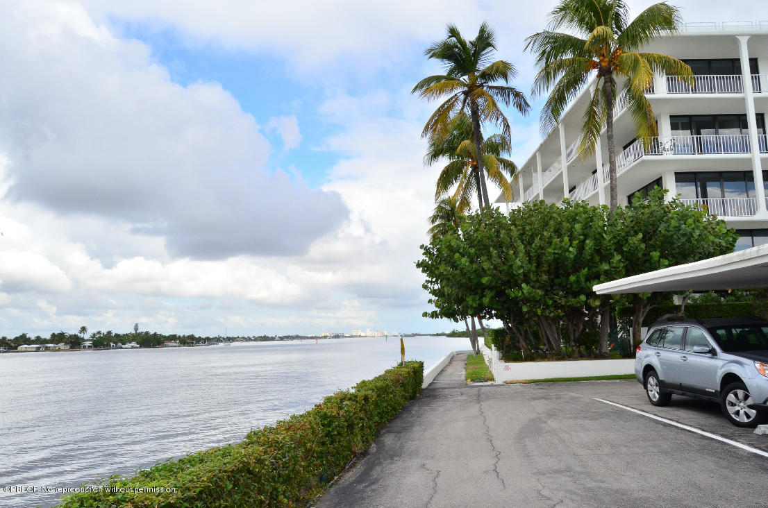 2150 Ibis Isle Road, Unit 9 Palm Beach, FL 33480 - Photo 15 of 20 Parking