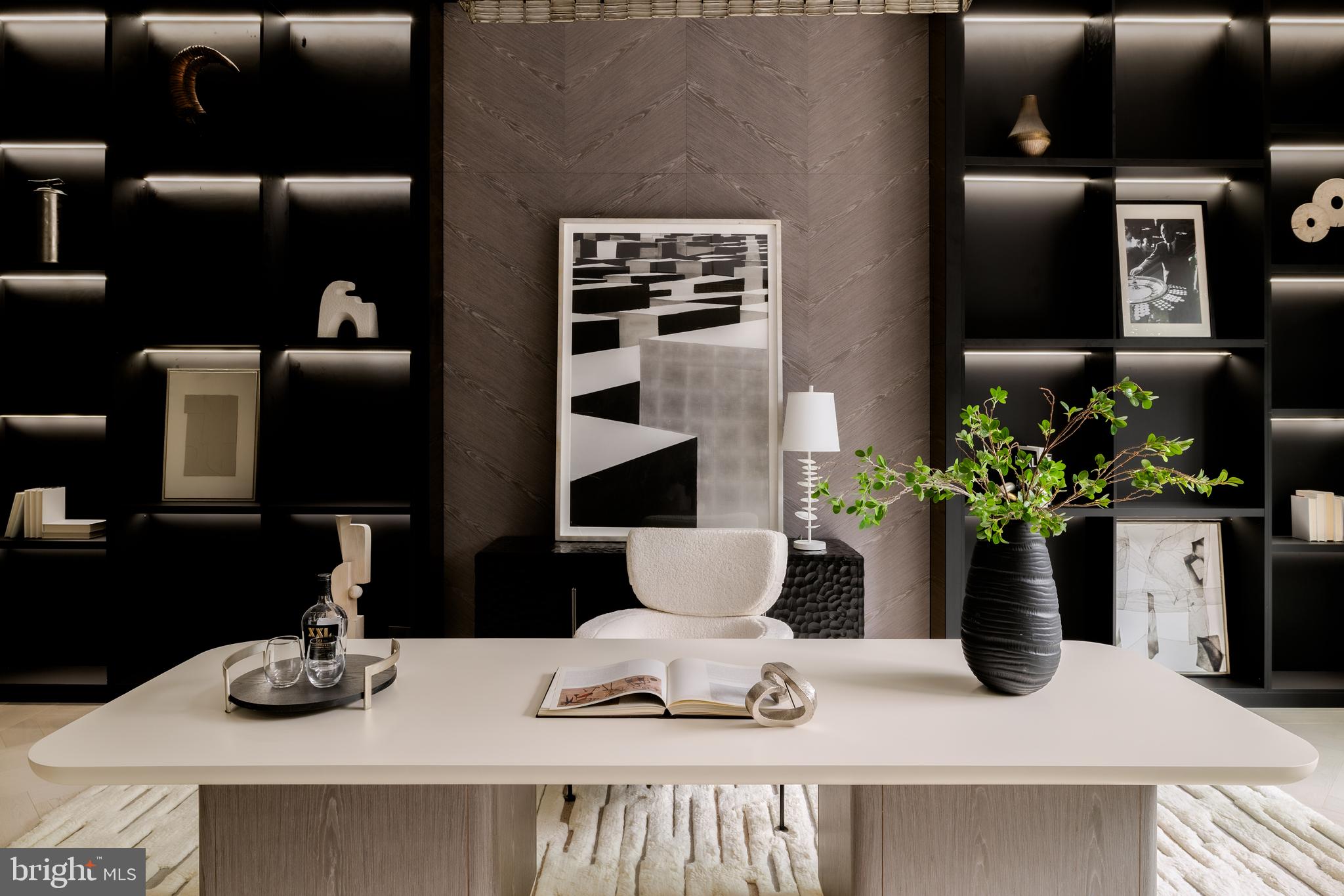 6501 Bright Mountain Road McLean, VA 22101 - Photo 17 of 50 Library