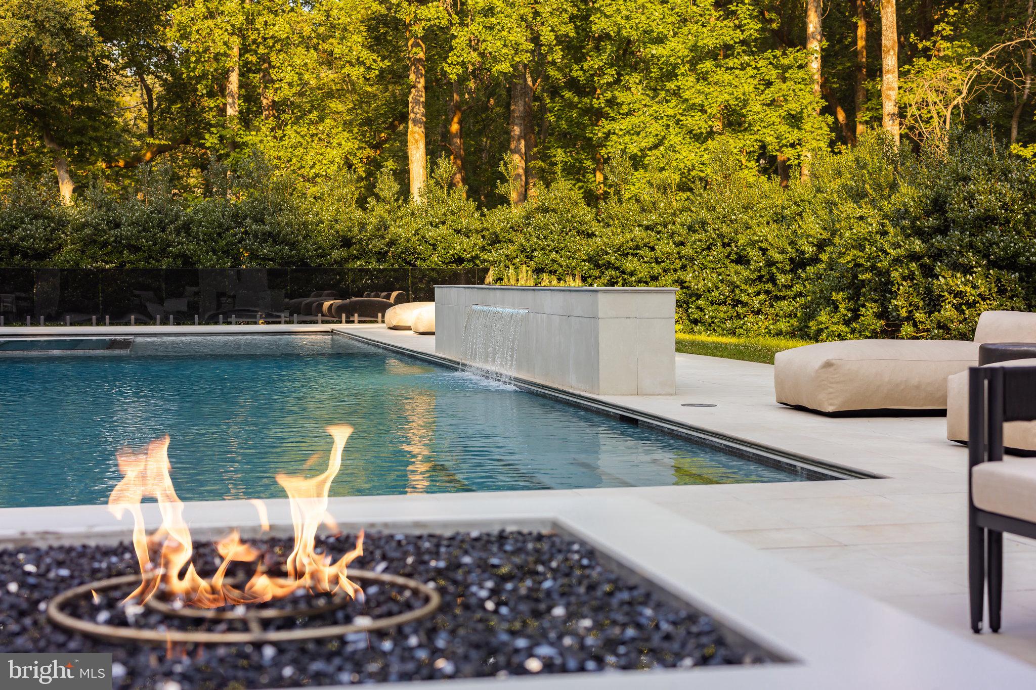 6501 Bright Mountain Road McLean, VA 22101 - Photo 47 of 50 Outdoor terrace detail