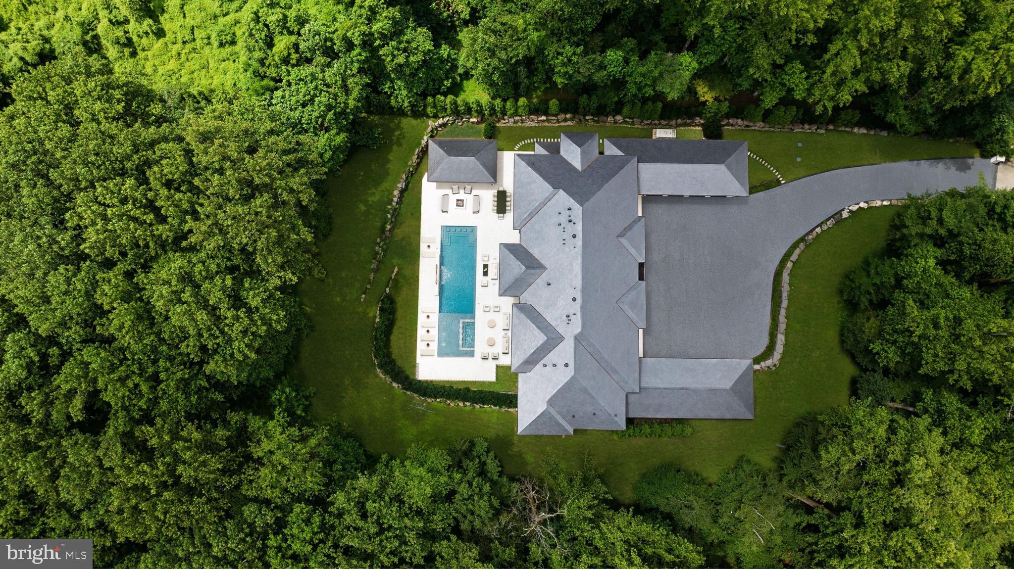 6501 Bright Mountain Road McLean, VA 22101 - Photo 5 of 50 Aerial view