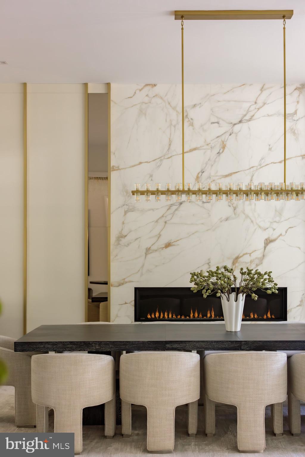 6501 Bright Mountain Road McLean, VA 22101 - Photo 10 of 50 Dining room