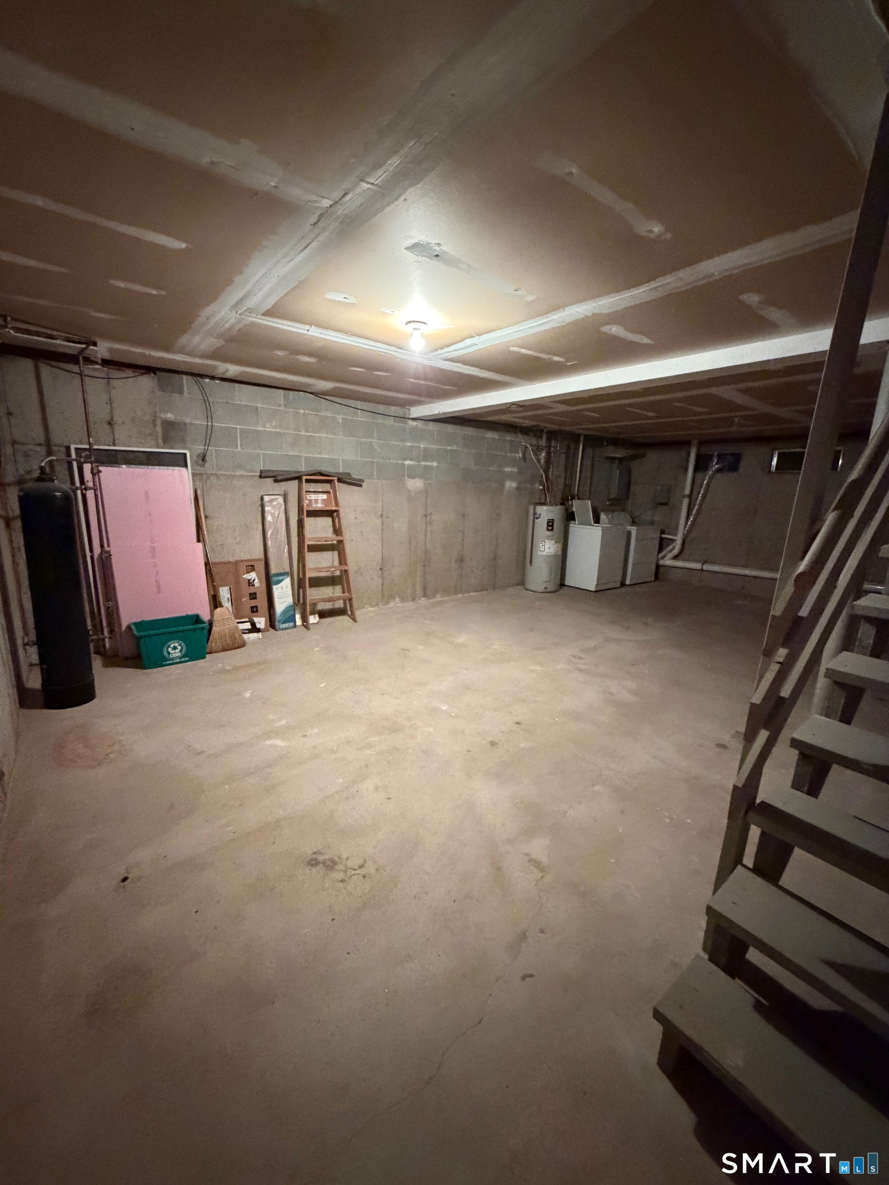 1 Abbott Road, Unit 128 Ellington, CT 06029 - Photo 20 of 20