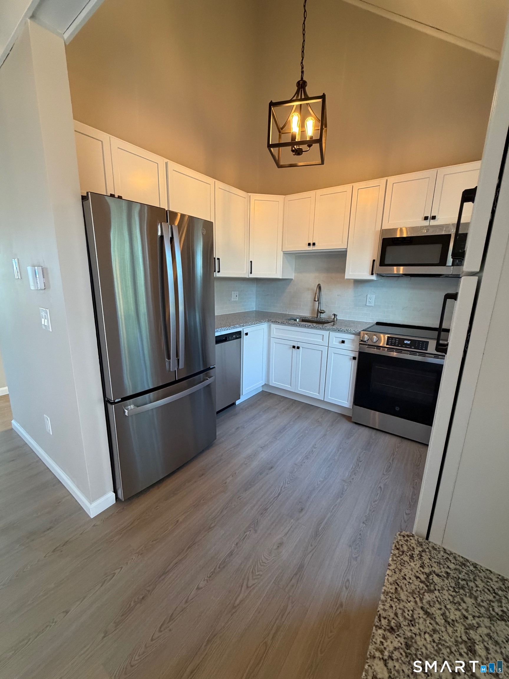 1 Abbott Road, Unit 128 Ellington, CT 06029 - Photo 8 of 20