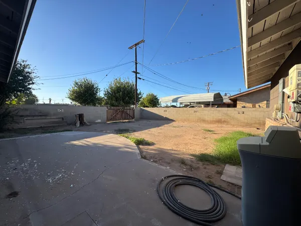 $245,900 | 301 North Sola Avenue, Blythe, CA 92225