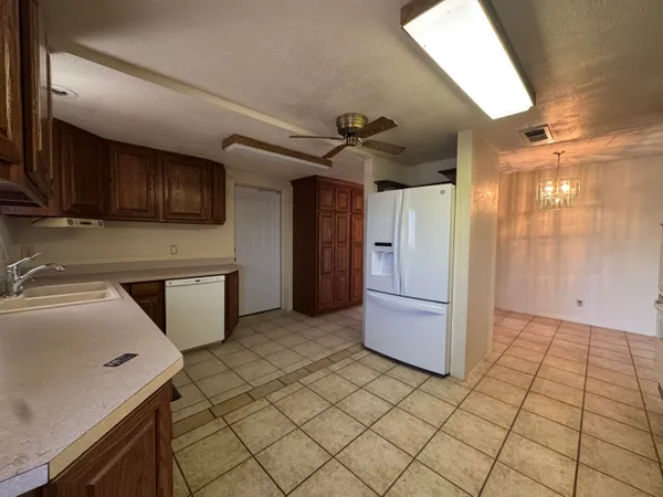 $245,900 | 301 North Sola Avenue, Blythe, CA 92225