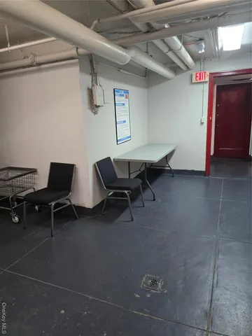 $139,000 | 141 Woodmere Boulevard, Unit 6C, Woodmere, NY 11598