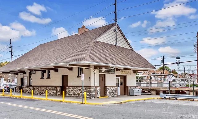 $139,000 | 141 Woodmere Boulevard, Unit 6C, Woodmere, NY 11598