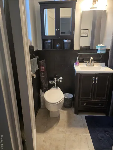 $139,000 | 141 Woodmere Boulevard, Unit 6C, Woodmere, NY 11598