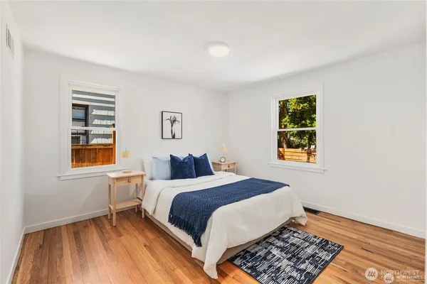 $3,500 | 3811 Northeast 89th Street, Seattle, WA 98115