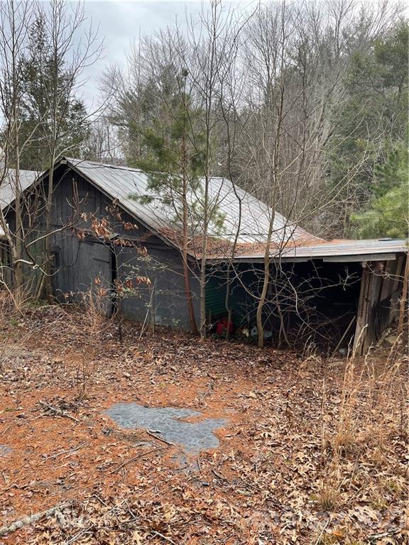151 Old Bee Tree Road Swannanoa, NC 28778 - Photo 4 of 26 Gallery Image 4