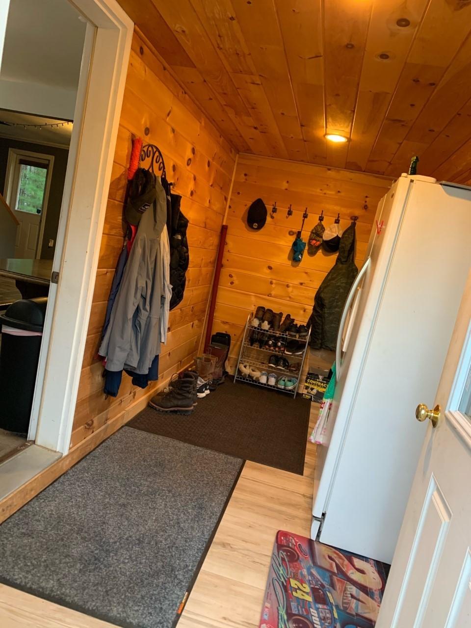 114 Morrill Road South China, ME 04358 - Photo 2 of 24 Entry Way