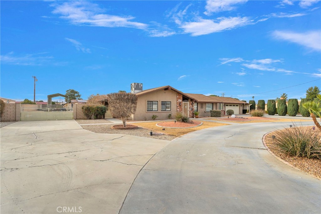 19655 Seneca Road Apple Valley, CA 92307 - Photo 8 of 67 a car parked on the side of the road