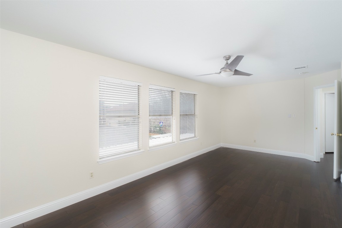2201 Broughton Court Austin, TX 78727 - Photo 23 of 31 an empty room with a window
