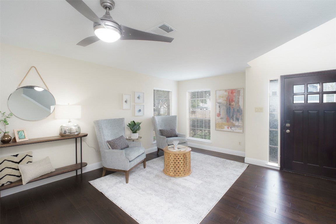 2201 Broughton Court Austin, TX 78727 - Photo 8 of 31 a living room with furniture