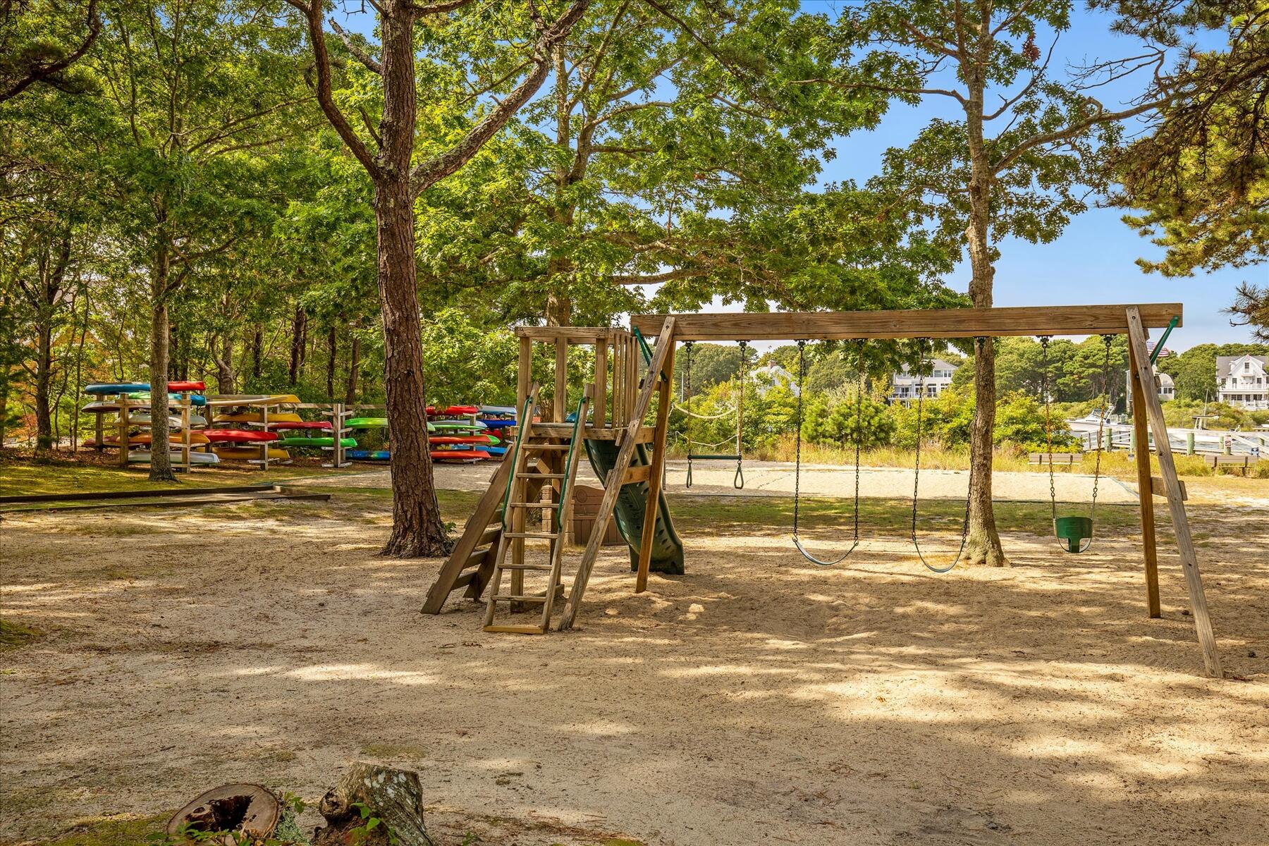 1 Manitoba Road Mashpee, MA 02649 - Photo 14 of 20 1 Manitoba - Common Area
