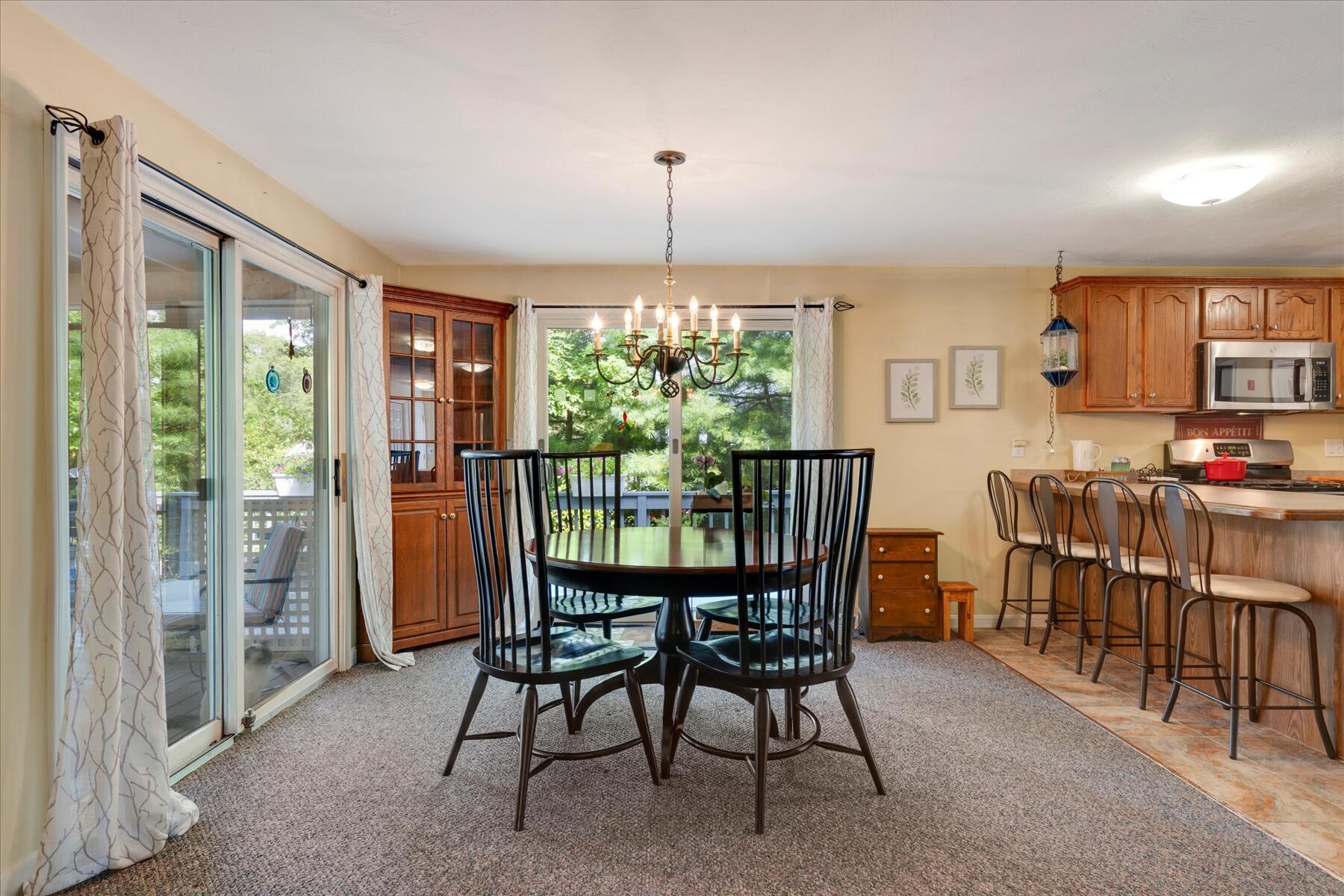 1 Manitoba Road Mashpee, MA 02649 - Photo 2 of 20 1 Manitoba - Dining Room