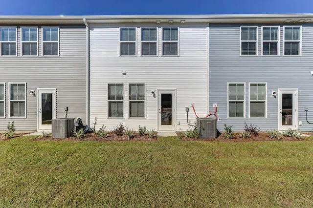 $2,647 | 5682 Sablewood Street, Unit MARION, North Charleston, SC 29406