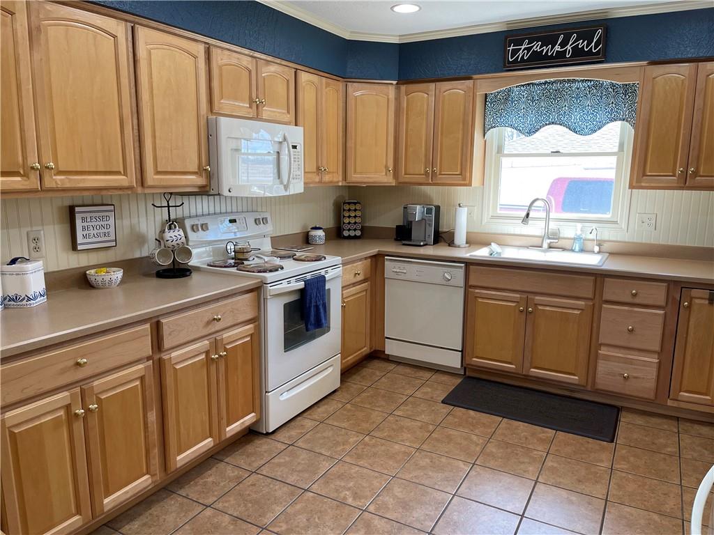 133 North Windswept Road Greenfield, IN 46140 - Photo 6 of 25 Gallery Image 6