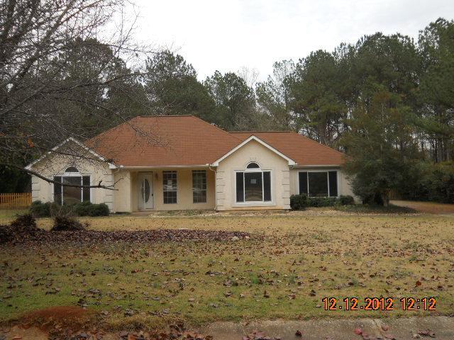 130 Laurel Lake Road, Unit 4 Tyrone, GA 30290 - Photo 1 of 1 FRONT OF HOME