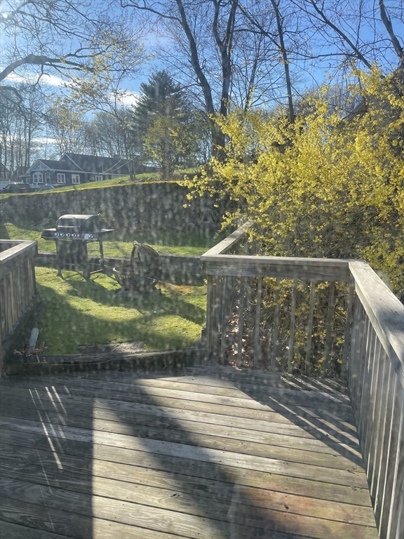 19 Hart Street, Unit 4 Wakefield, MA 01880 - Photo 12 of 22