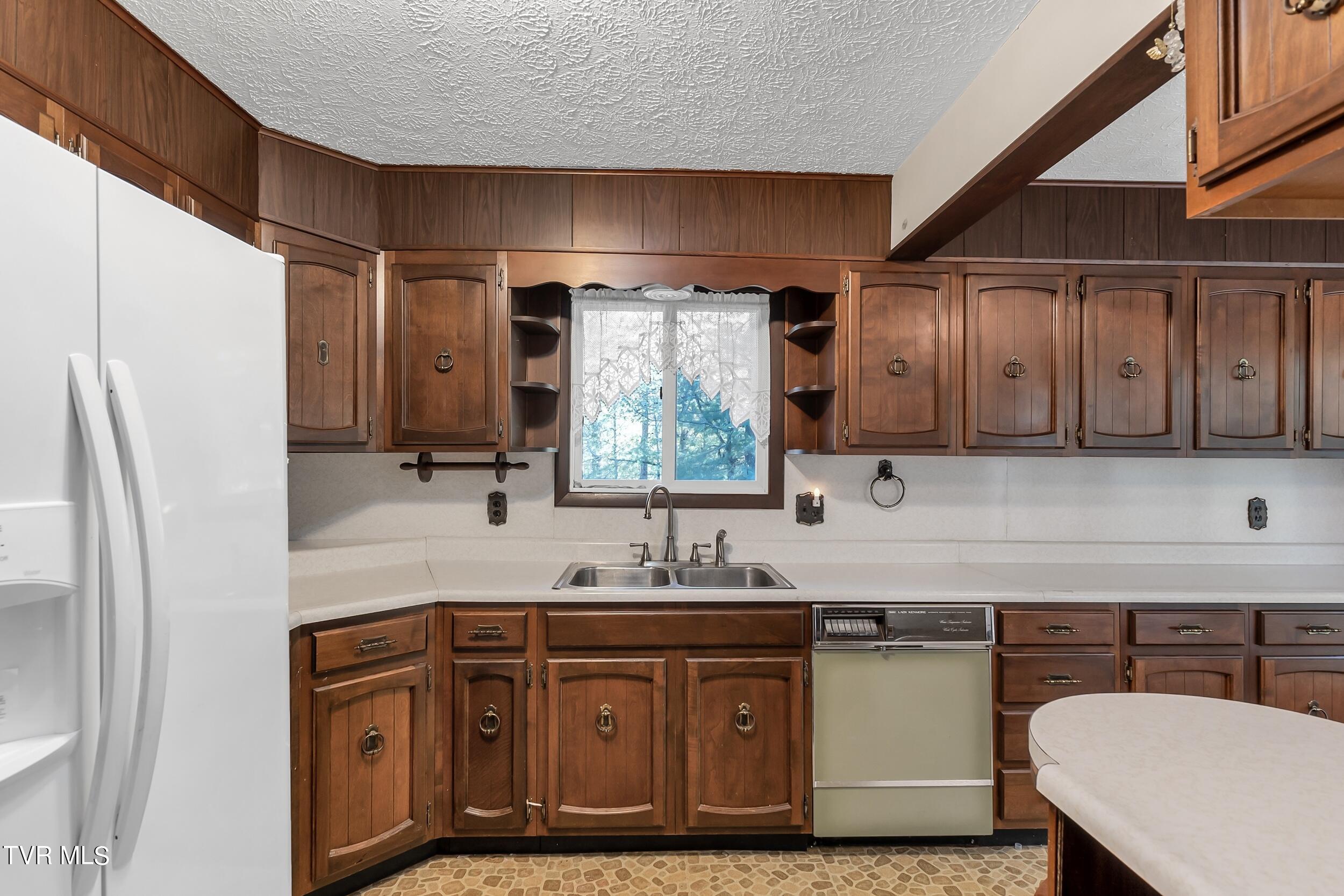 7249 Daytown Road Wise, VA 24293 - Photo 13 of 73 14