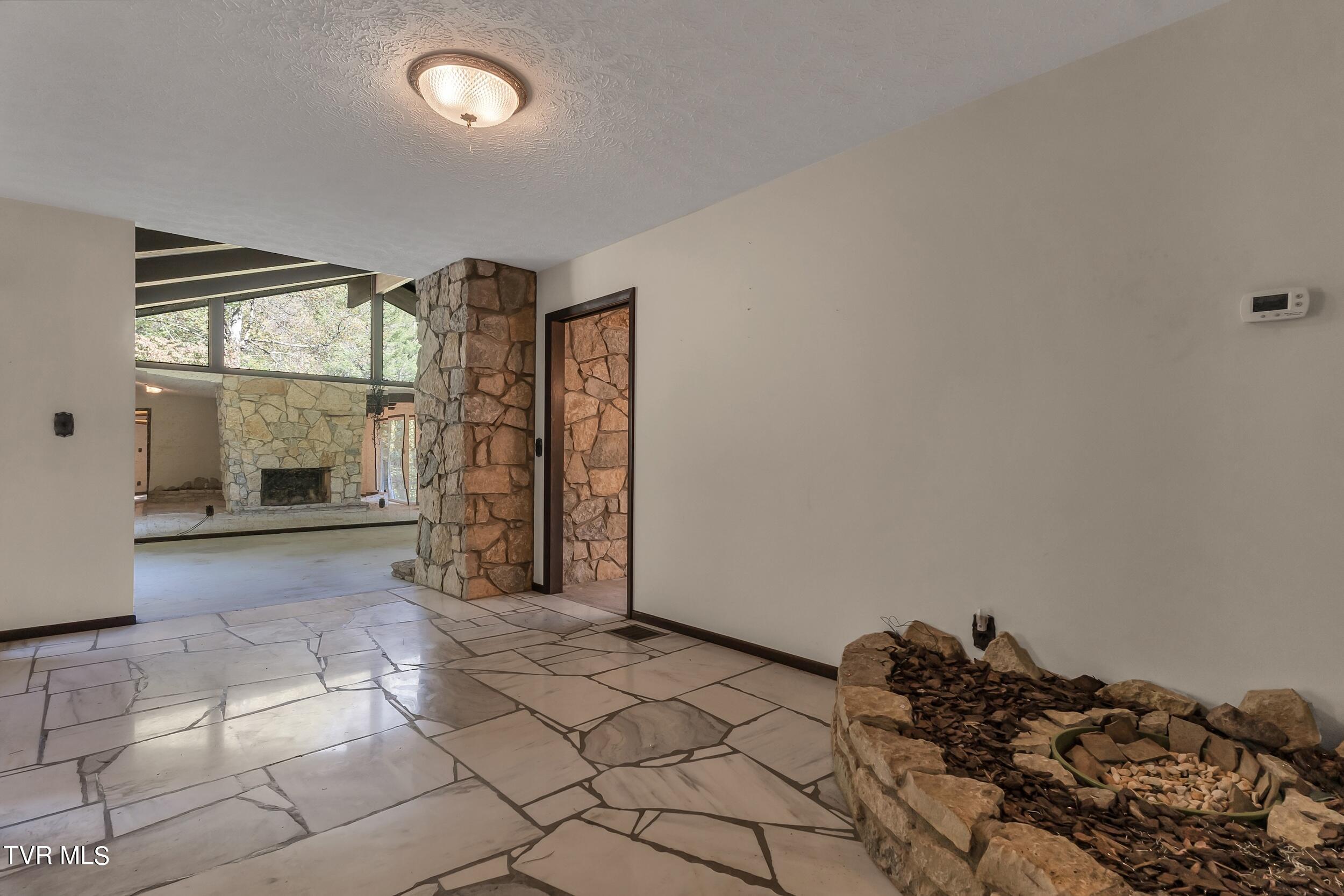 7249 Daytown Road Wise, VA 24293 - Photo 7 of 73 8