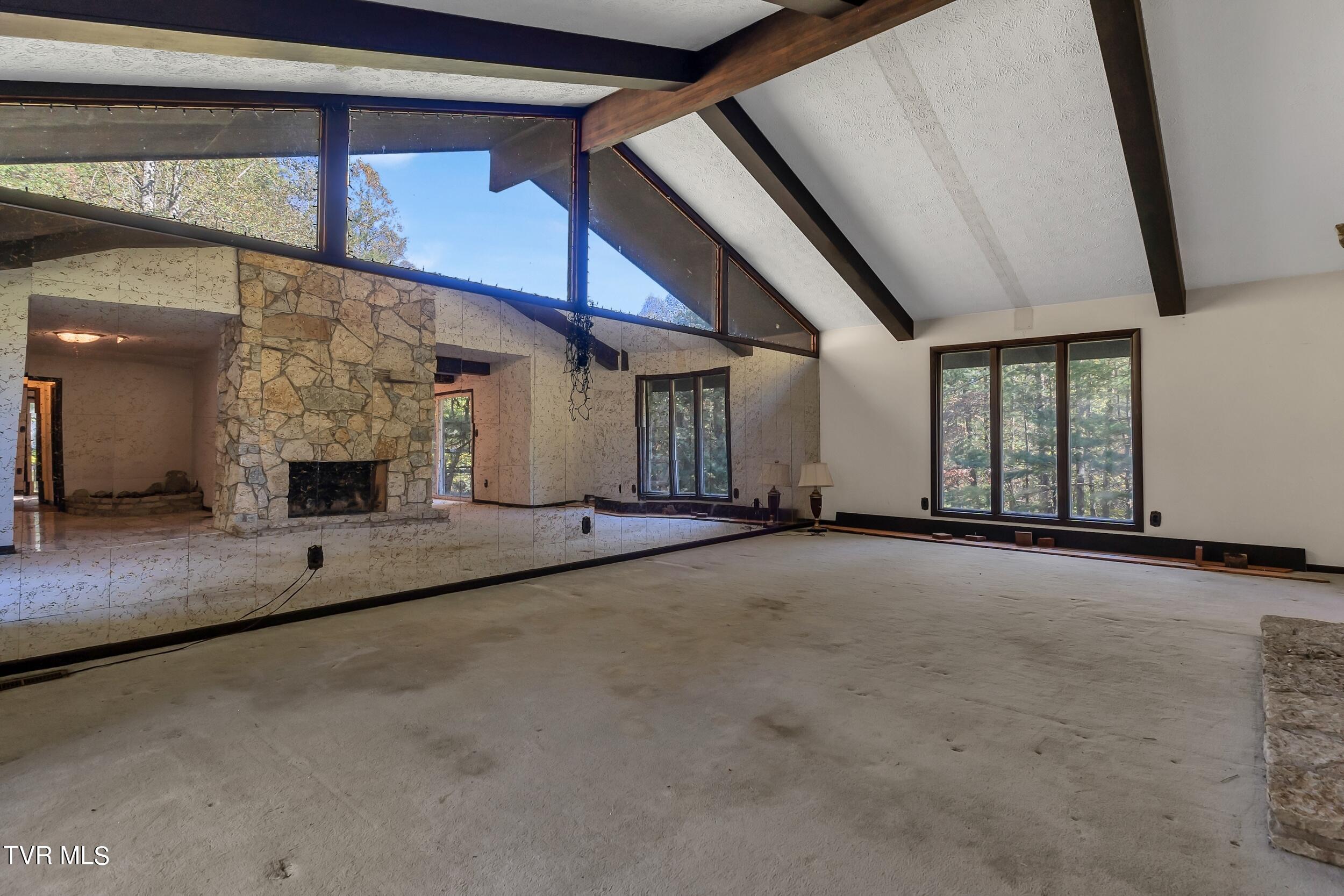 7249 Daytown Road Wise, VA 24293 - Photo 8 of 73 9