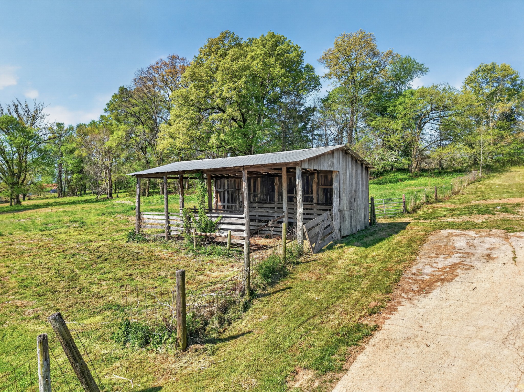 1032 Poplar Hill Road Prospect, TN 38477 - Photo 38 of 49