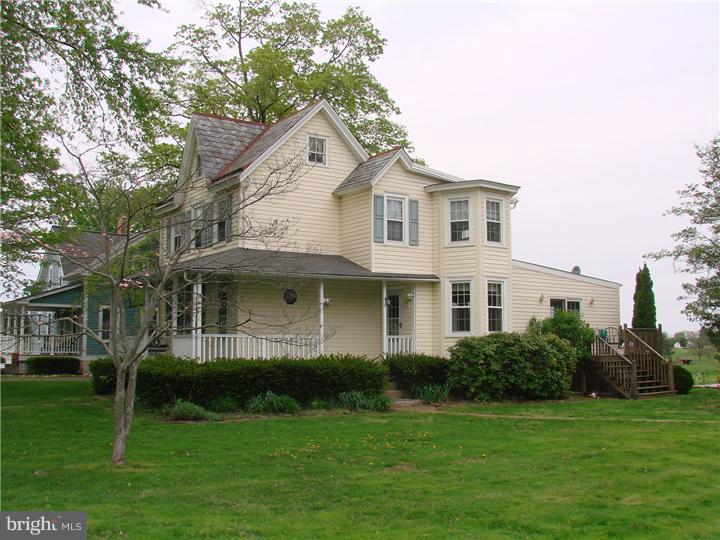 Exterior Side