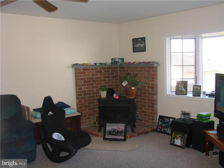 1837 Forest Grove Road New Hope, PA 18938 - Photo 11 of 25 Family Room