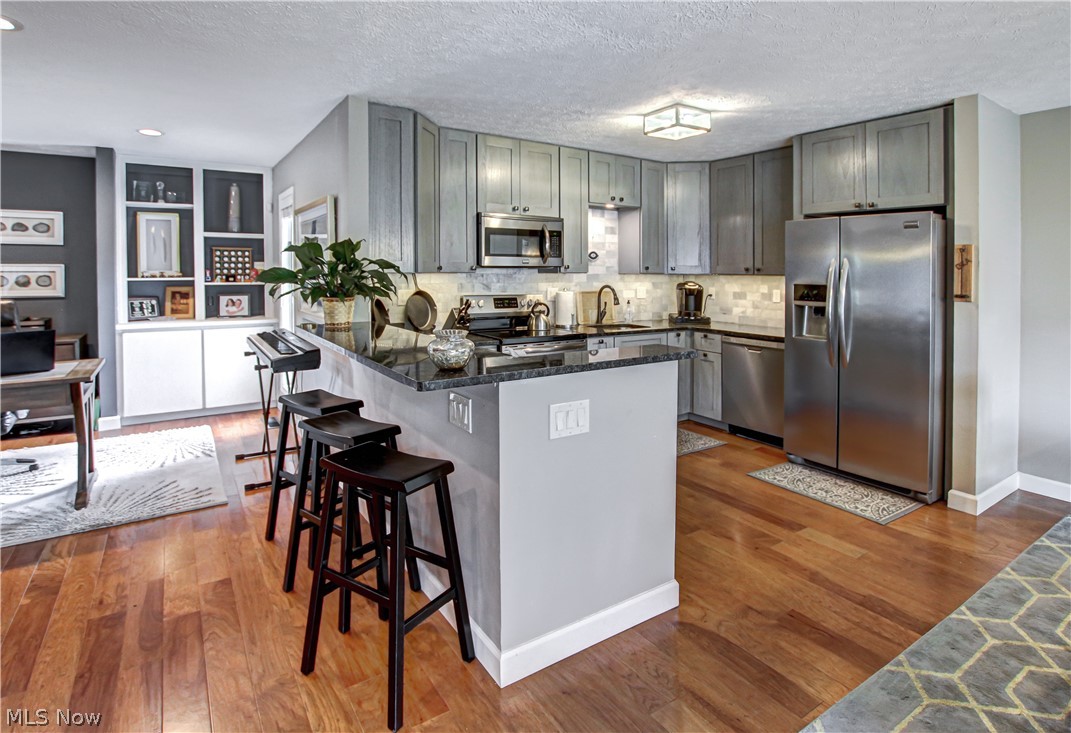 10743 Waterfall Road Strongsville, OH 44149 - Photo 11 of 31 Gallery Image 11